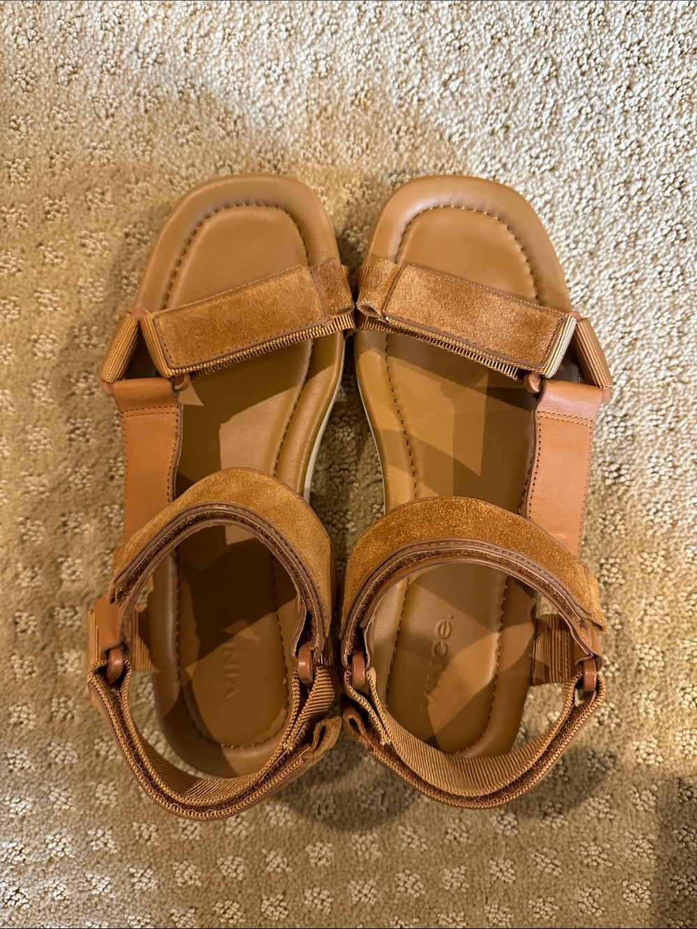 Vince sandals